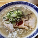 一生懸麺 - 赤龍とんこつラーメン