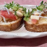 Bistro WAN - シラスと九条葱のブルスケッタ