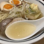 利尻昆布ラーメン くろおび - 