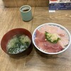 磯丸水産 - マグロ2色丼