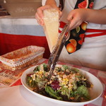 Rujutomato - サラダにチーズすりおろし
