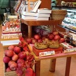 りくろーおじさんの店 岸里新本店 - 