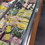 八百与 - 日野菜もありますね。