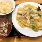 中華飯店 福源 - あんかけ焼きそば＋半炒飯