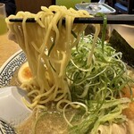 Marugen Ramen - 多加水のモチモチ細麺