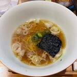 らぁ麺 飯田商店 - お出汁割りにぼし