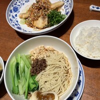 老四川 飄香小院 - 