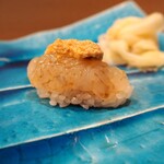 うを徳 - 伊勢海老 鮟肝乗せ（握り）