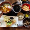 Minekichi - 料理写真:天ぷらうどん定食かやく