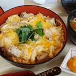 Resutoran Kadoya Terasu - 炭焼き鶏の親子丼