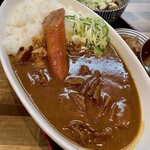 Marusan Shokudou - カレーは辛口。味もイイですね。