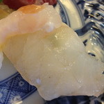 小松 弥助 - ひらめ（えんがわ乗せ）