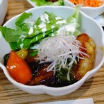 ゆとりの空間 - メインの白身魚と野菜の黒酢あん