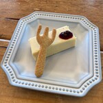 ペコリーノ・カフェ - 横井さんのチーズケーキ