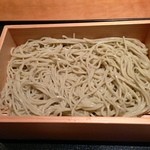 谷屋 - スレンダーなお蕎麦は､いかにも谷屋さん