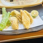 美優食 心 - 河豚(さんきゅう)と万願寺とうがらしの天ぷら