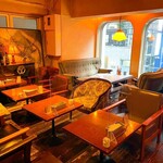 Pile Cafe Ebisu - 店内