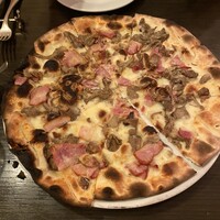 ピッツェリア ロマーナ ジャニコロ - 舞茸と栗とベーコンのピッツァ（Aランチメニュー）