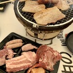 Gifu Yokochou Biagaden - 炭火焼肉/サムギョプサル/鶏ちゃん焼きなど FOOD40品＆DRINK60品《2時間制》食べ飲み放題