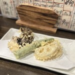 ゆたけ庵 - ①本日の野菜天ぷら(れんこん、舞茸、オクラ)550円