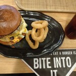 J.S. BURGERS CAFE - 