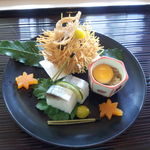 季節を感じる先付け