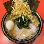 横浜家系総本山 吉村家直系店 ラーメン内田家 - 