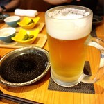 いざかや しん - サントリーモルツの生ビールとお通しです(o^^o)