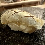 すし処 睦月 - 小鰭