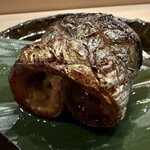 すし処 睦月 - 秋刀魚ワタの醤油で