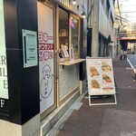 日本一分厚いカツサンド 大阪とんかつ - 