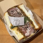 日本一分厚いカツサンド 大阪とんかつ - 