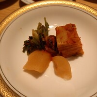 TANAKA YAKINIKU RESTAURANTE - キムチ盛り合わせ