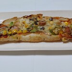 アン・シャーリ - ソフトフランスパン舟形ピザ