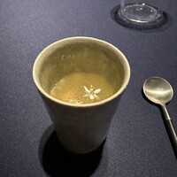 abysse - ❷スッポンのジュレ、銀杏のクリーム、ブリオッシュ、クルトン。