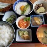 島勝 - とろろ定食　1100円