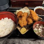 鶏味座 - チキンカツ定食 900円