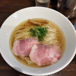 町田汁場 しおらーめん 進化 町田駅前店 - しおらーめん 900円