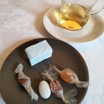 マダム・トキ - 