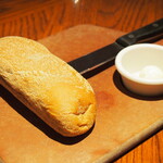 アウトバックステーキハウス - セットのパン