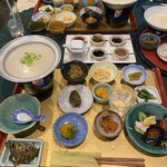 アジアンテーブル モンカイ - 料理写真:軽井沢の朝はパンやない！！！中華粥よ！！！の全景