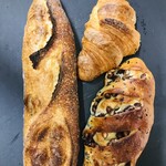 もりの下のパン店 - 