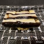 DADA - 木耳と地鶏のテリーヌと茄子のエグラゼ