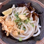 てら屋うどん   - ぶっかけ冷（小）250円。昆布、カボス付。天かす、ネギ、しょうがはセルフ。美味しかったです。