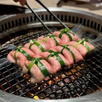 うし松 - 名物“縛りタン”