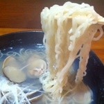 Taishuushokudo Utasan - 色白縮れ麺