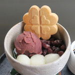 シャムロックカフェ - あんこ玉に白玉とあずき､