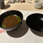 恵比寿 鮨 おぎ乃 - 赤味噌のお味噌汁