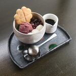 シャムロックカフェ - 素朴で美しいあんみつ♪。