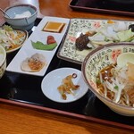美味 山北店 - 今日のランチC（八宝菜定食）